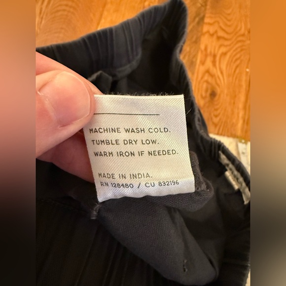 Pact Shorts Organic Cotton Gray Size Medium Pull On - Picture 9 of 9